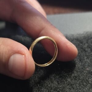 14k Size 6 Band Ring